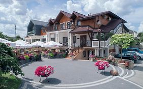 Hotel & Restauracja Gniecki
